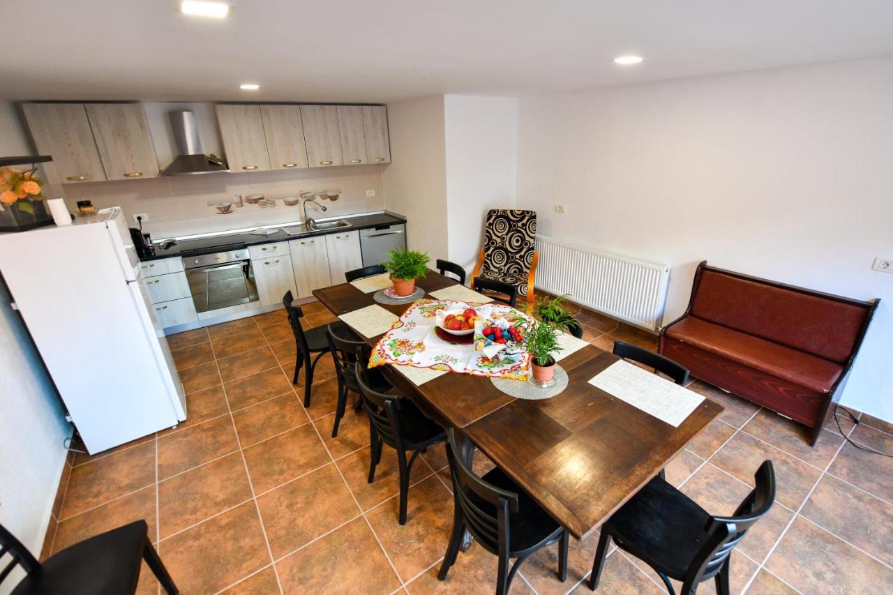 Villa Castellino Tîrgu Ocna Zewnętrze zdjęcie