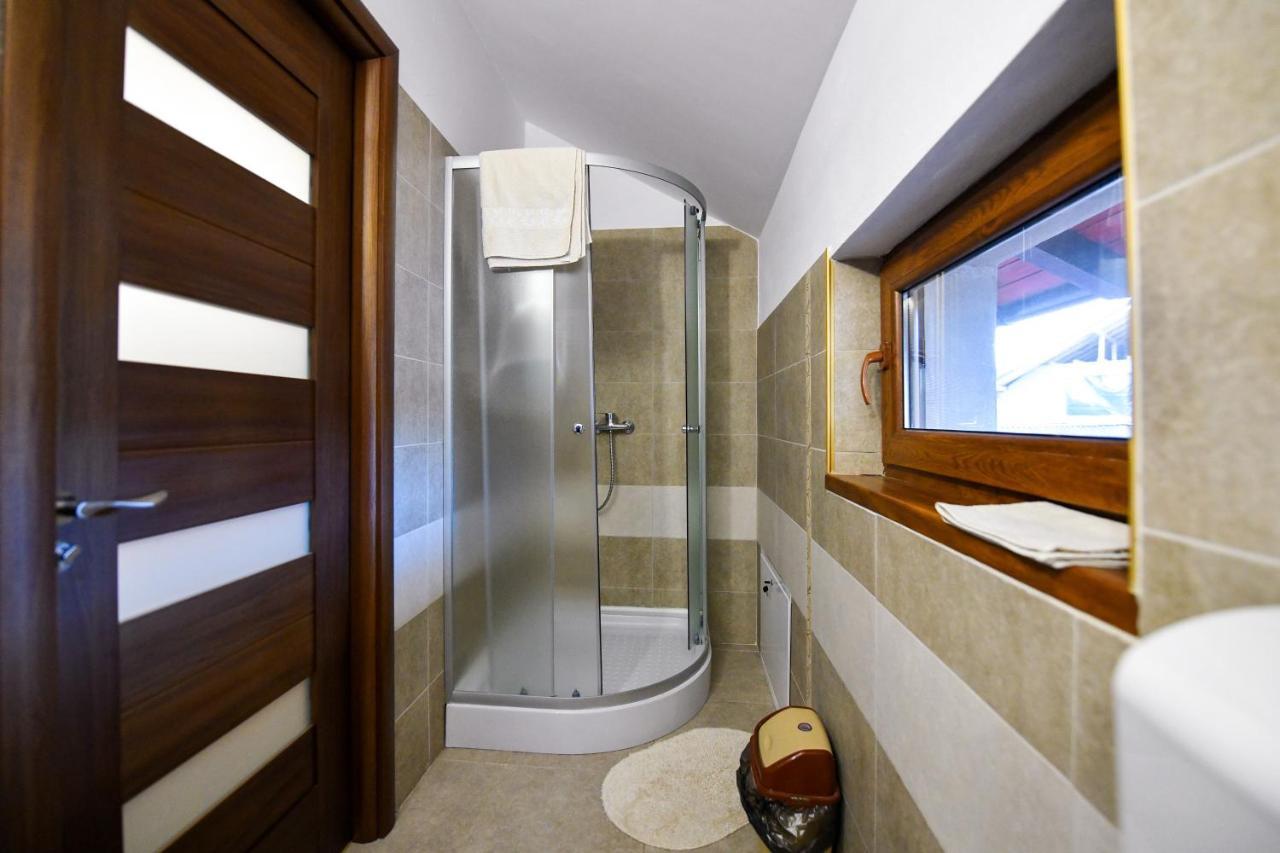 Villa Castellino Tîrgu Ocna Zewnętrze zdjęcie