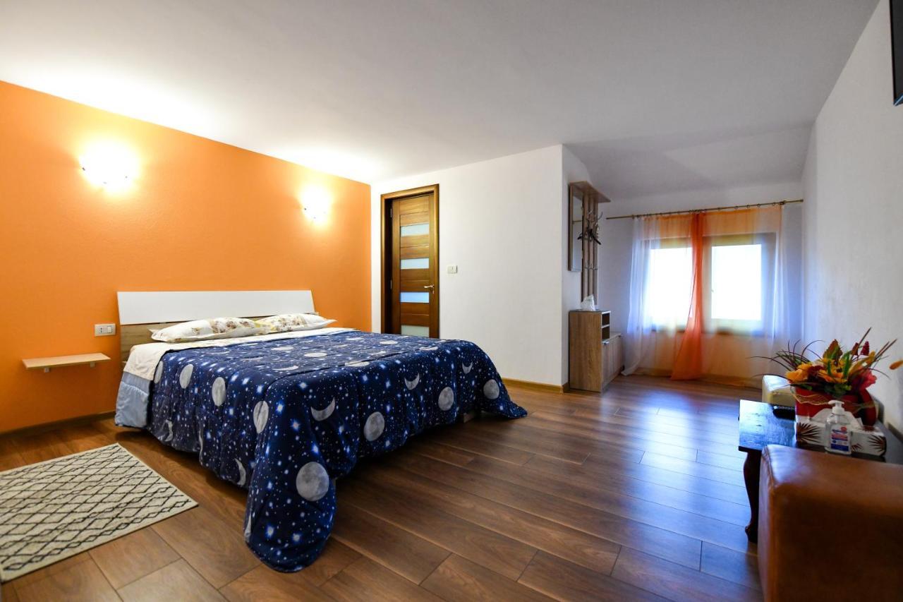 Villa Castellino Tîrgu Ocna Zewnętrze zdjęcie